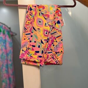 Plantain Party Cropped Weekender Leggings. BNWOT. NEVER WORN. SIZE small.